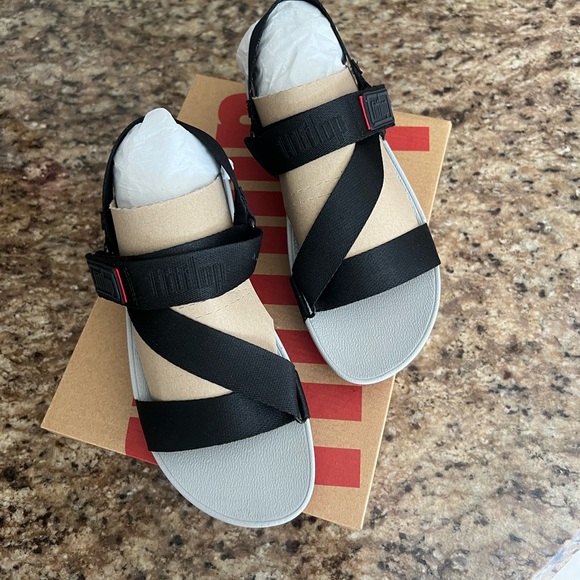 ❤️FITFLOP new sandals ❤️ - Picture 2 of 5